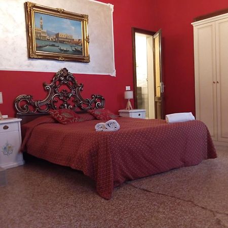 Palazzo Lion Morosini - Check In Presso Locanda Ai Santi Apostoli Venetië Buitenkant foto