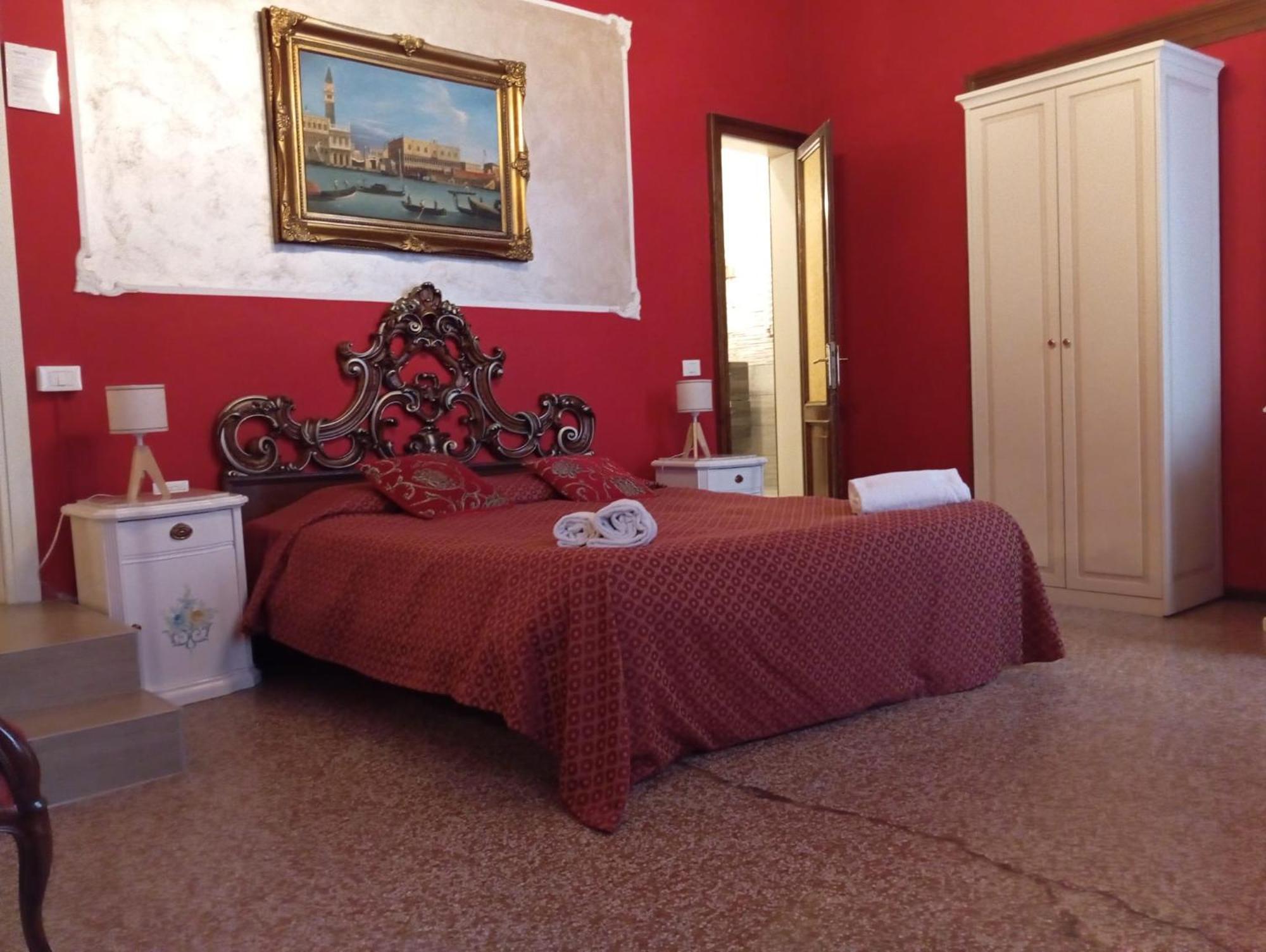 Palazzo Lion Morosini - Check In Presso Locanda Ai Santi Apostoli Venetië Buitenkant foto